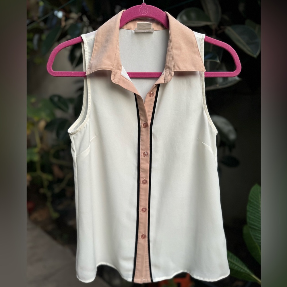 Anthropology Coincidence & Chance Two Tone Sleeveless Button Down Size XS